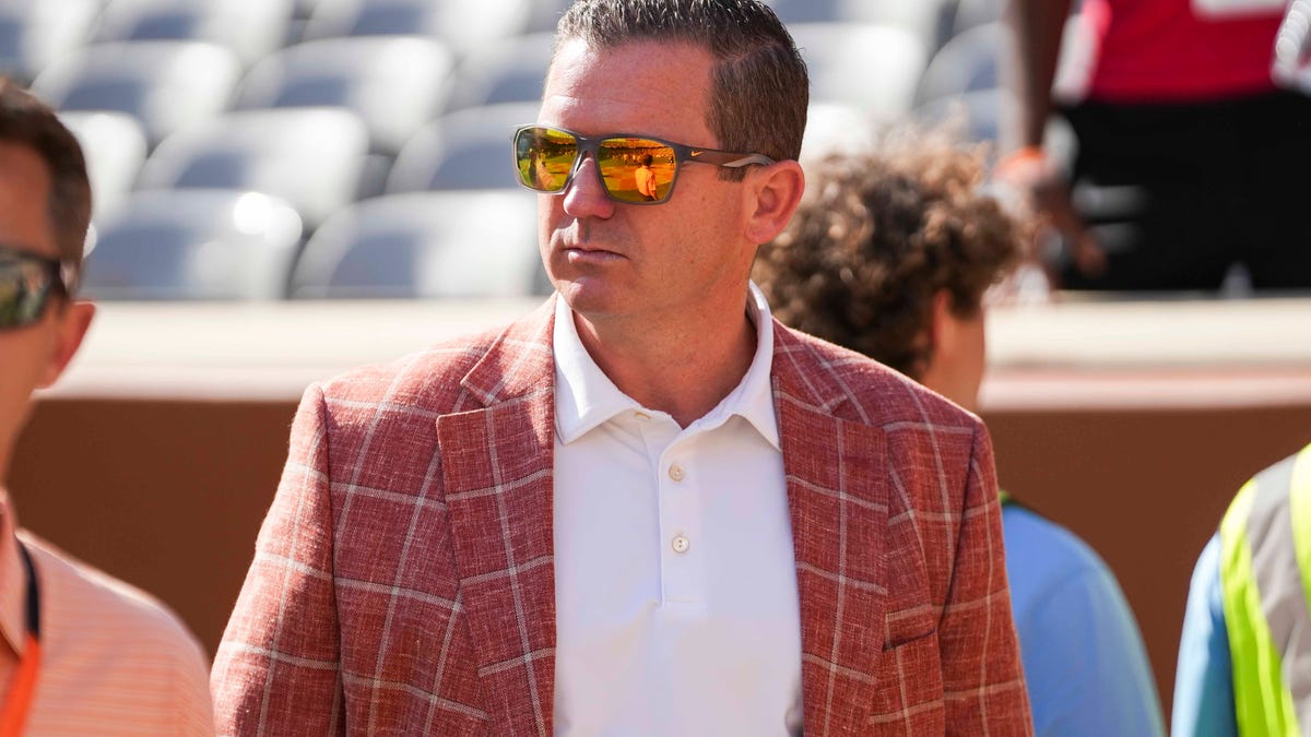 What's next for Tennessee baseball, Danny White with Tony Vitello to Giants
