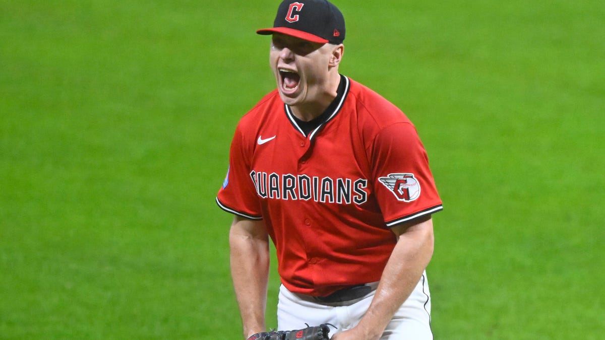 Guardians’ playoff chances, AL Central standings, wild card playoffs