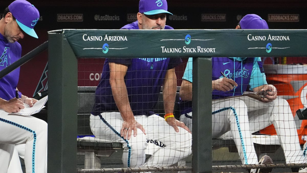 Pitching, defense, Lovullo highlight Arizona Diamondbacks season wrap