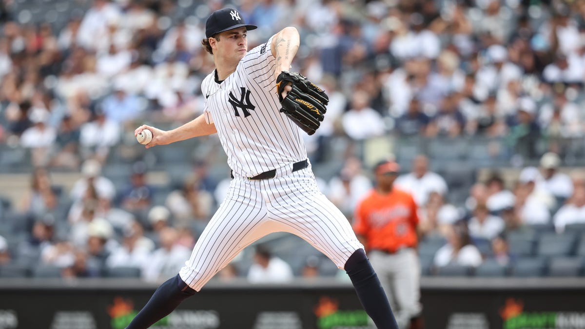 Yankees rookie pitcher Cam Schlittler starts Game 3 vs Boston Red Sox