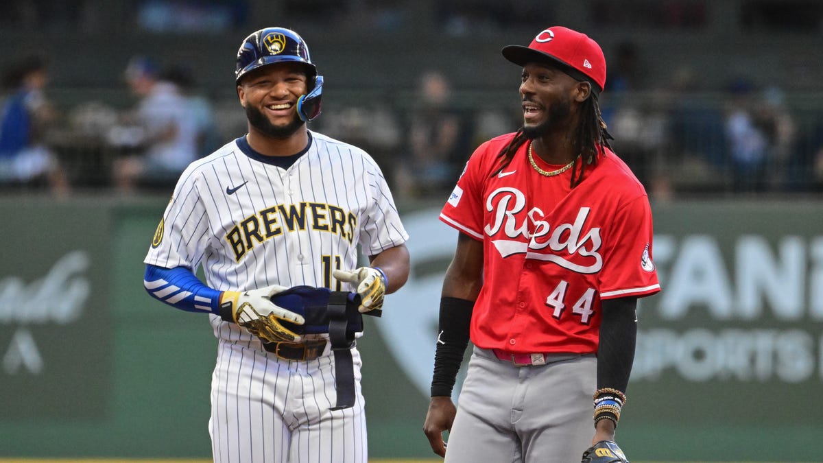 It's a Cincinnati Reds October! Reds clinch with Mets loss on final day