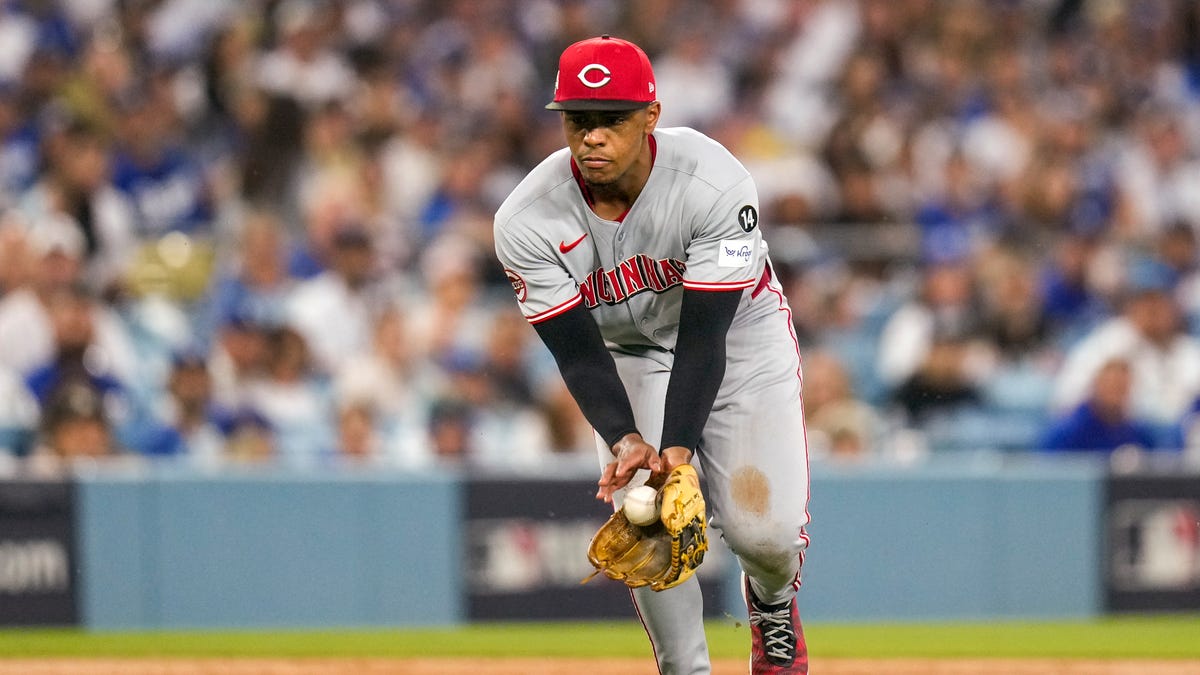 Reds 1B Spencer Steer, 3B Ke'Bryan Hayes named NL Gold Glove finalists