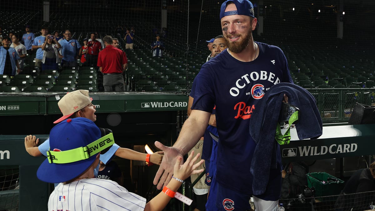Cubs vs Brewers playoffs in 2025 National League Division Series