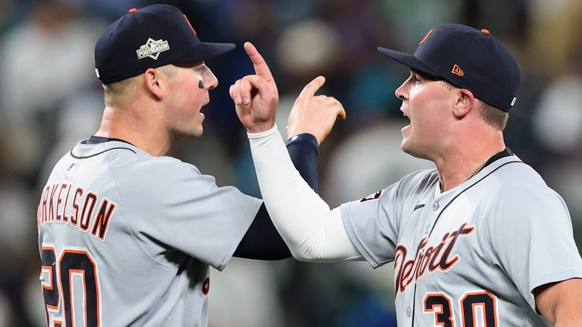 Tigers sink Mariners in ALDS Game 1 extra innings: Score, highlights