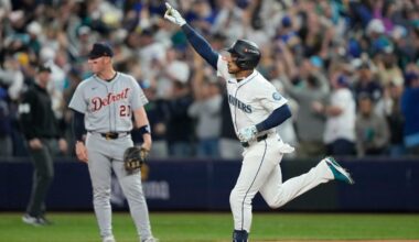 Tigers bullpen blows momentum in 3-2 loss to Mariners in Game 2