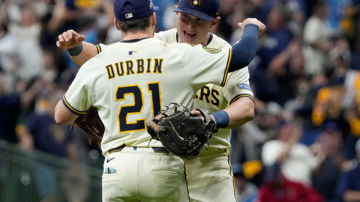 Here's the contract status of Brewers players entering the offseason