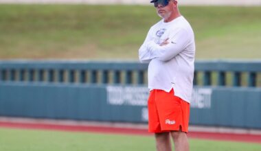 Florida baseball coach Kevin O'Sullivan takes leave of absence from program