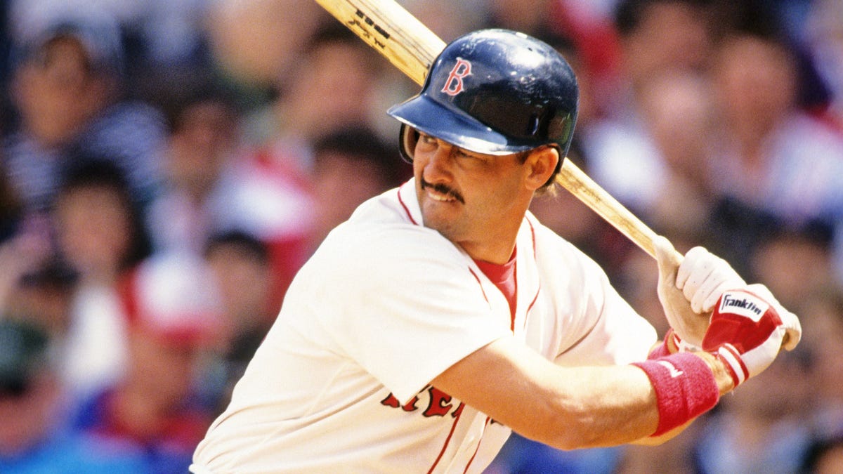 Mike Greenwell, former Red Sox slugger, dies at 62