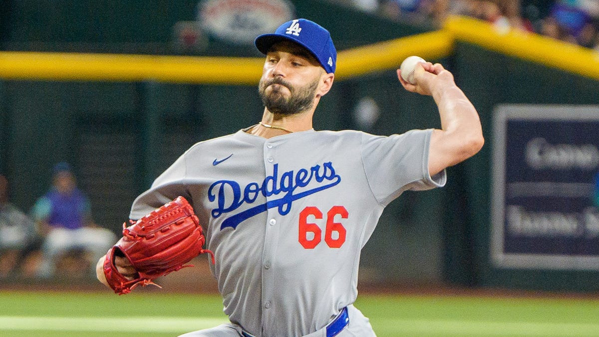 Tanner Scott injury update as Dodgers reliever off MLB playoff roster