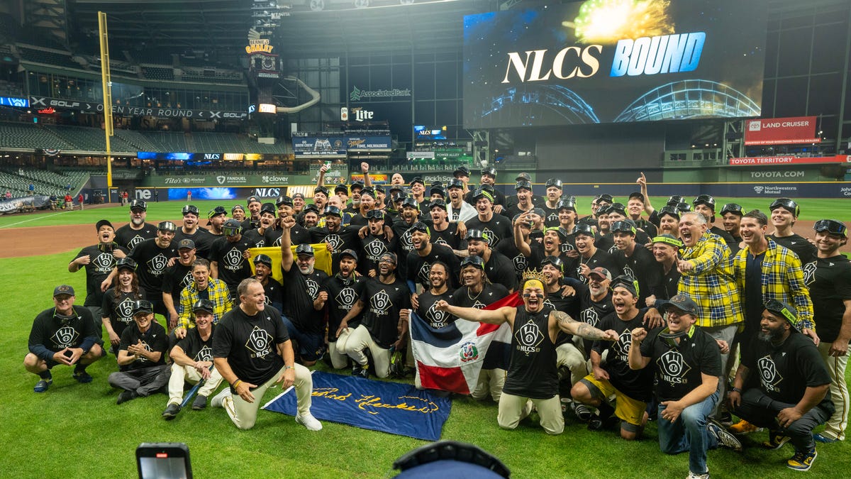 CC Sabathia, JJ Watt, more sports stars celebrate Brewers playoff win