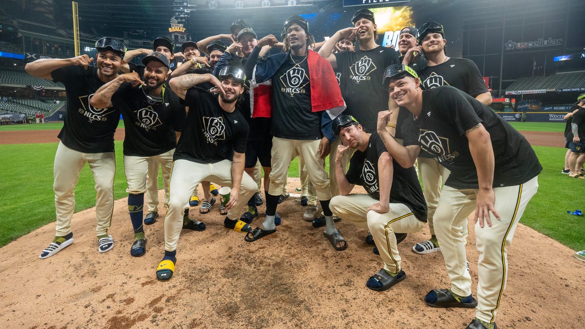 Here's where you can buy Brewers merch, including NLCS shirts, hat