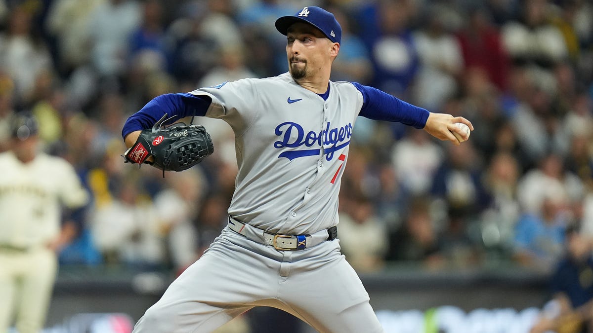 Blake Snell, Freddie Freeman send Brewers to NLCS Game 1 loss