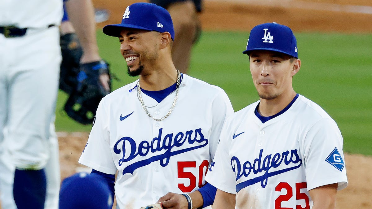 Dodgers on cusp of World Series with NLCS Game 3 win vs Brewers