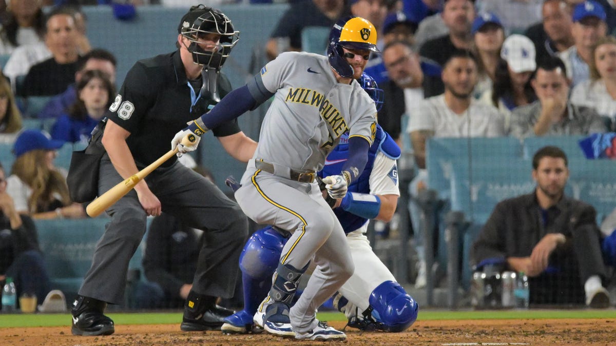 Brewers Turang, Contreras, Yelich named Silver Slugger Award finalists