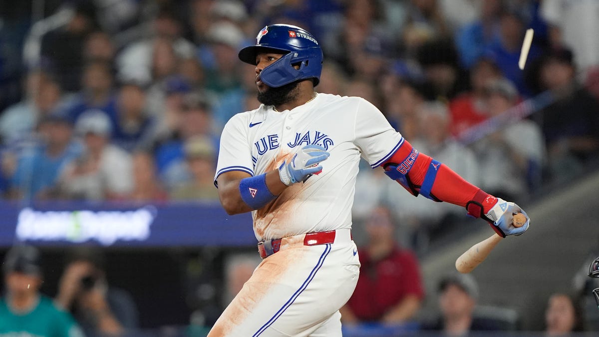 MLB playoff TV schedule today, Blue Jays vs Mariners ALCS Game 7 time