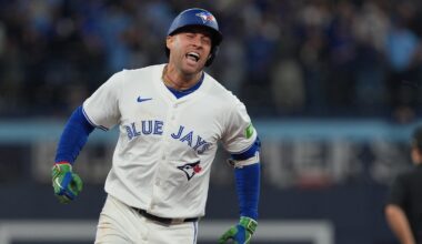 George Springer home run comes after Mariners fans booed injury