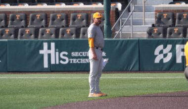 Tony Vitello statement about leaving Tennessee baseball for Giants
