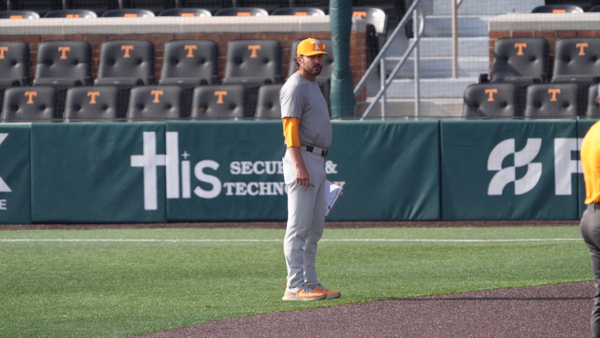 Tony Vitello statement about leaving Tennessee baseball for Giants