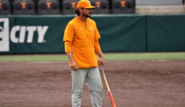 How much does Tony Vitello owe Tennessee after leaving for Giants?