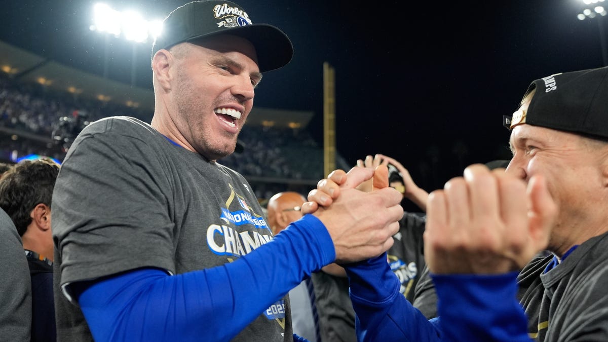 Dodgers' Freeman returns to his Canadian roots against Jays