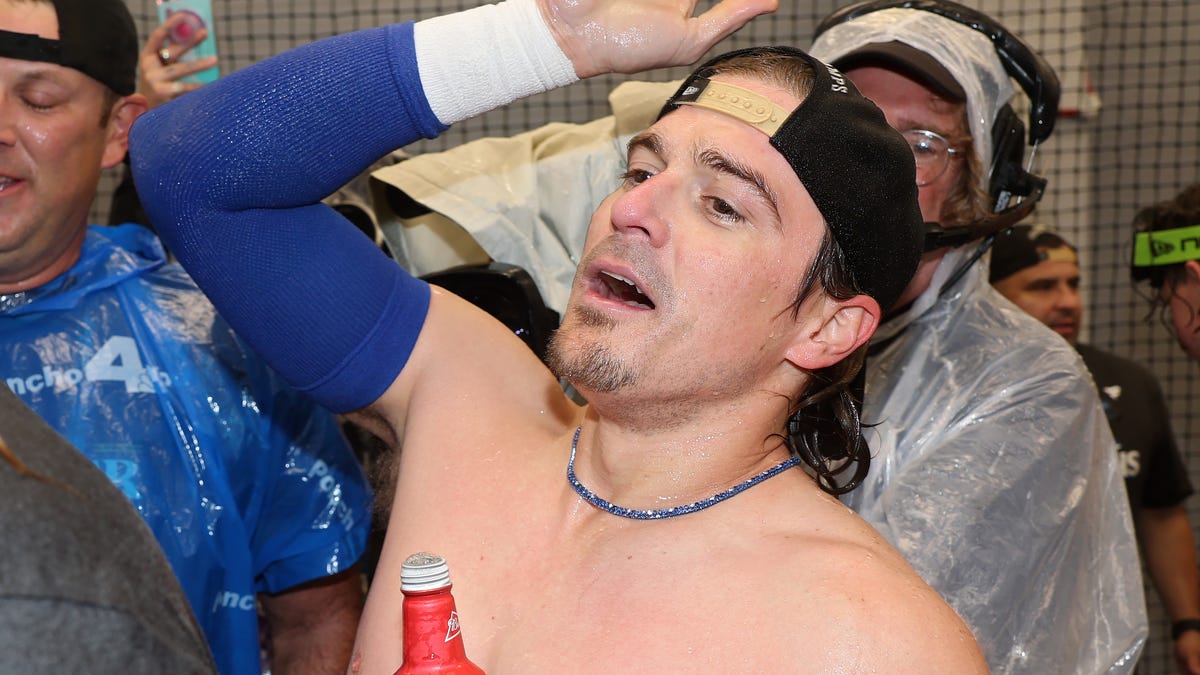 Dodgers' Enrique Hernández knows why he's so great in MLB playoffs