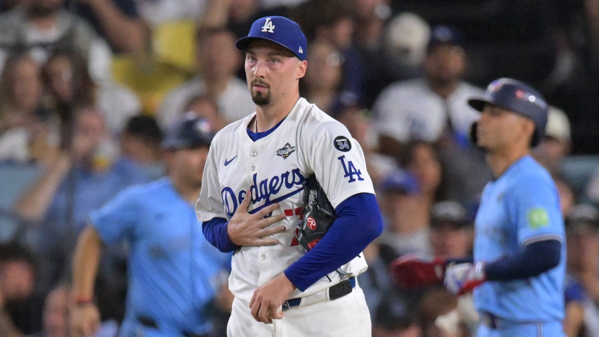 Dodgers make costly mistakes in World Series Game 5 loss vs Blue Jays