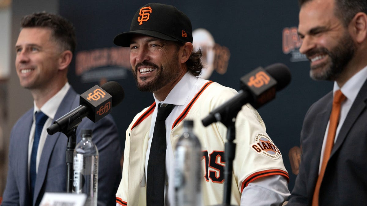 Tony Vitello representing all of college baseball as Giants manager