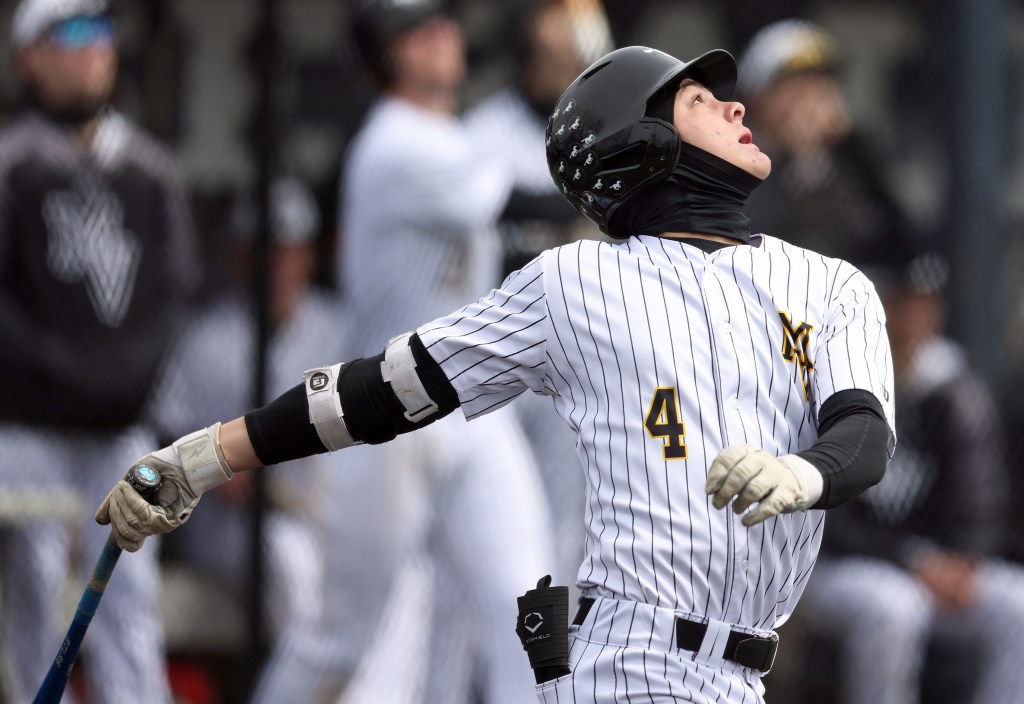 Metea Valley's Tyler Gluting commits to Oklahoma