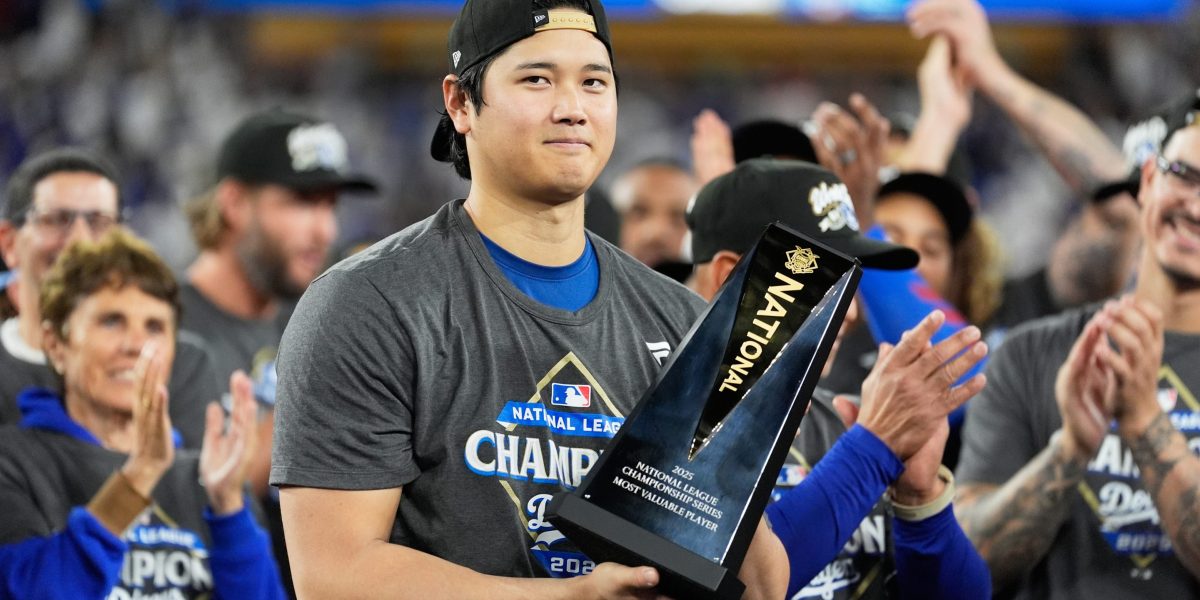 Dodgers superstar Shohei Ohtani plays one of the greatest games in baseball history, throwing 10 strikeouts and hitting 3 home runs
