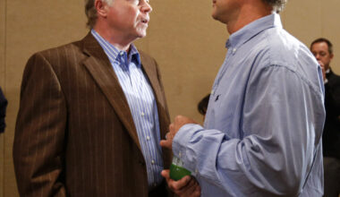 Buck Showalter pulling for ex-Yankee Don Mattingly in World Series