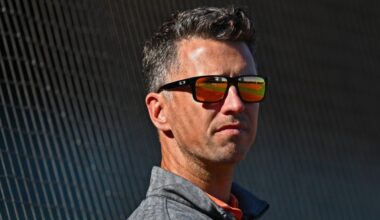 SF Giants' Buster Posey must prove himself with manager, free agency moves