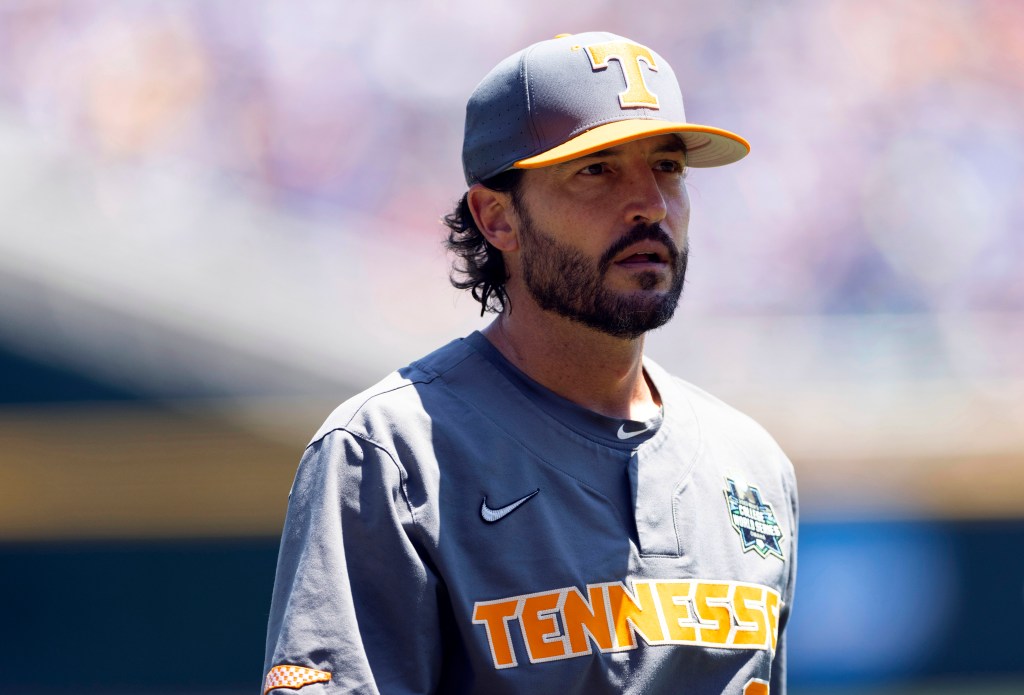SF Giants reportedly closing in on Tennessee's Tony Vitello as new manager
