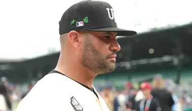 Cardinals legend Albert Pujols reportedly attracts interest from two franchises following Angels' snub