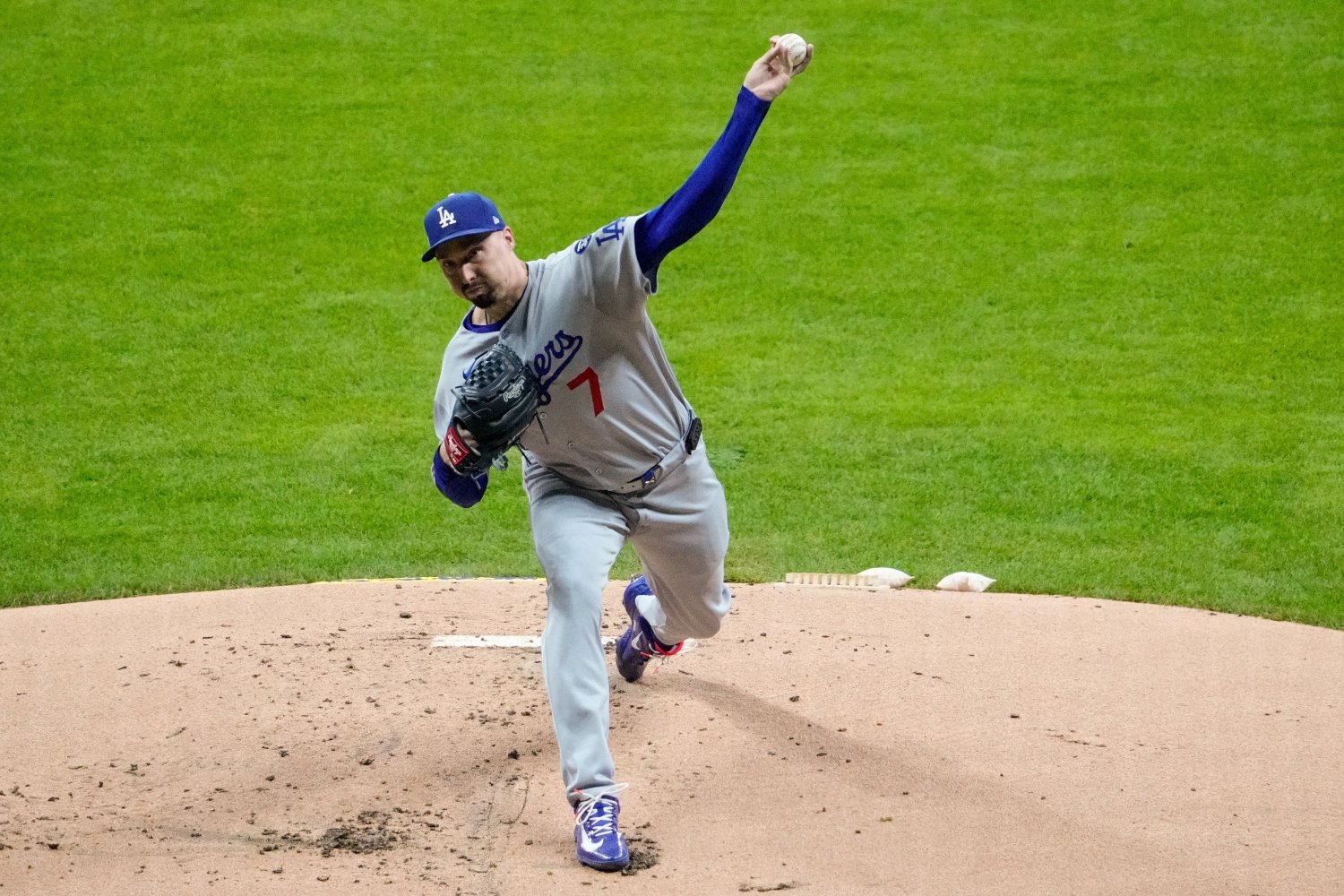 For Eight Innings, Blake Snell Turned Brewers Into an Entirely Different Offense - Brewers