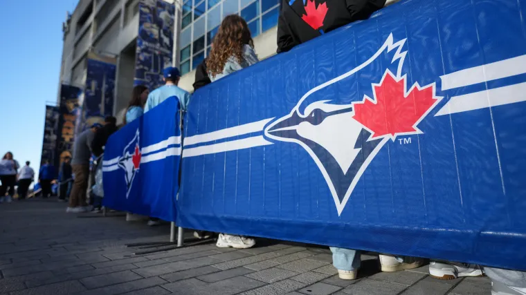 How many Canadian teams are in MLB? Explaining Canada's history of pro baseball clubs before Blue Jays image