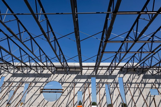 Visitors tour the new practice facility for the Chicago Sky...
