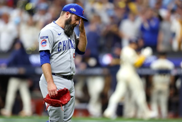 Chicago Cubs relief pitcher Andrew Kittredge walks to the dugout after the conclusion of the seventh inning of Game 5 of the NL Division Series against the Milwaukee Brewers at American Family Field in Milwaukee on Oct. 11, 2025. (Chris Sweda/Chicago Tribune)