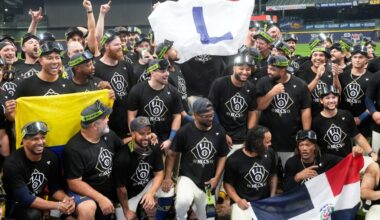 Trolling Chicago Cubs with 'L' flag backfires on Brewers