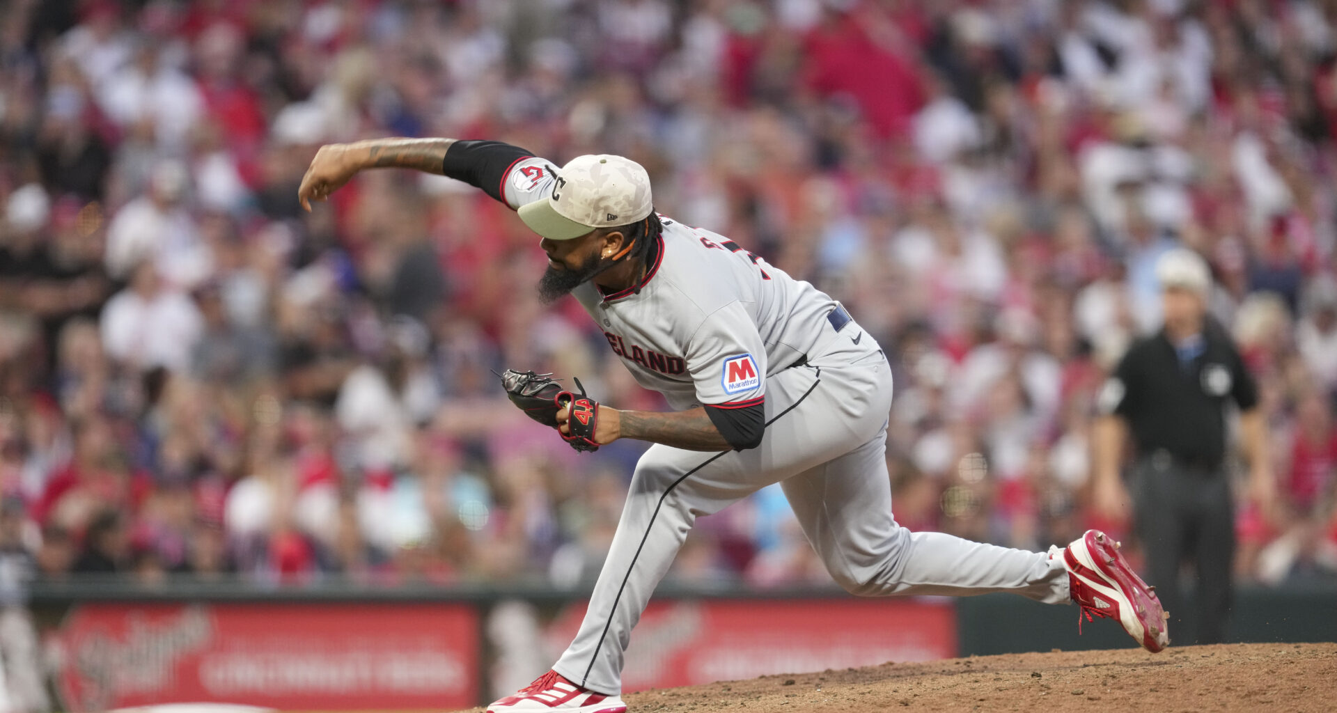 LVBP: Cleveland Guardians Block Emmanuel Clase From Pitching For Tiburones de La Guaira