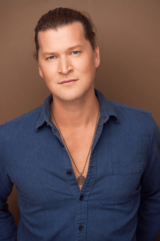 Port Jervis' Patrick Dunn sings national anthem at Yankees game