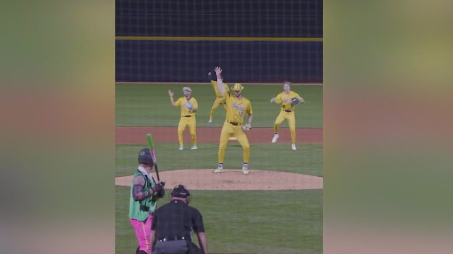 Savannah Bananas pay tribute to Beyonce