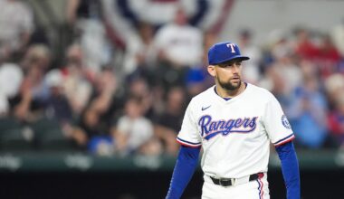 Texas Rangers pitcher Nathan Eovaldi undergoes surgery for sports hernia