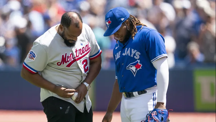 21 best father-son duos in MLB history, ranked from Bobby and Barry Bonds to Vladimir Guerrero Sr. and Vlady Jr. image