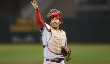 Angels hire Kurt Suzuki as manager