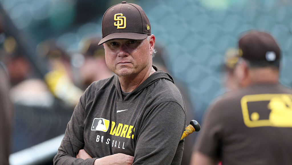 Manager Mike Shildt #8 of the San Diego Padres...