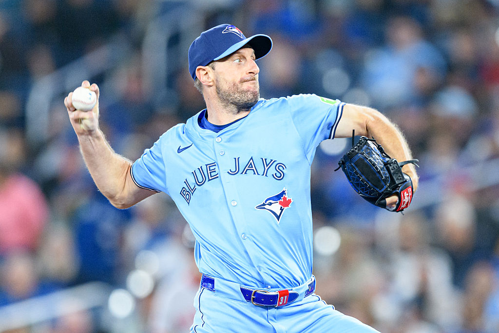 TORONTO, ON - SEPTEMBER 24: Toronto Blue Jays Starting Pitcher Max Scherzer (31) throws a pitch during the MLB regular season game between the Boston Red Sox and the Toronto Blue Jays on September 24, 2025, at Rogers Centre in Toronto, ON, Canada.