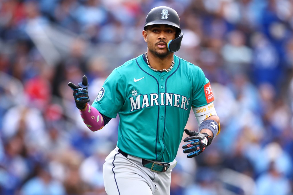 Mariners' first World Series berth is now well within reach