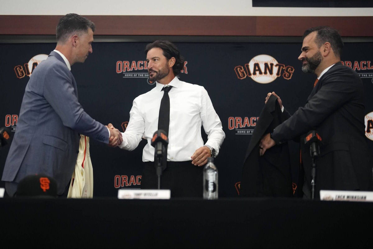 Giants have their manager, and now comes the hard part — giving him a winning roster