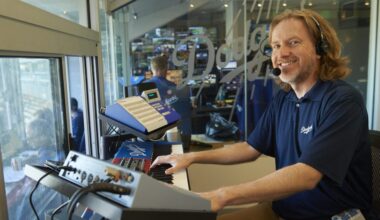 Dodgers Organist Dieter Ruehle on His Witty World Series Song Picks