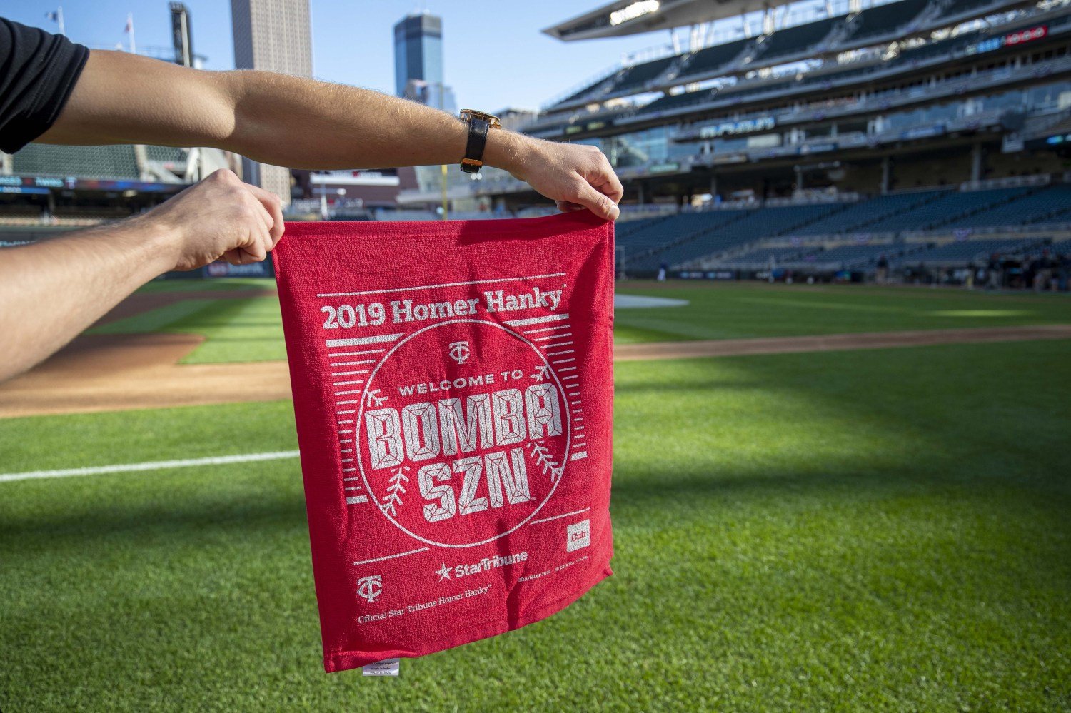 Rally Towels Are Great, But There's Still Just One Homer Hanky - History